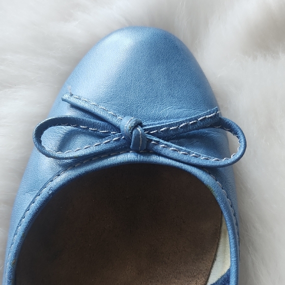 Blue Ballet Flats with Bow - Picture 3 of 3